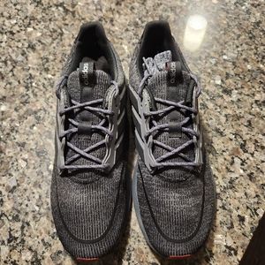 Adidas Cloudfoam Sneakers